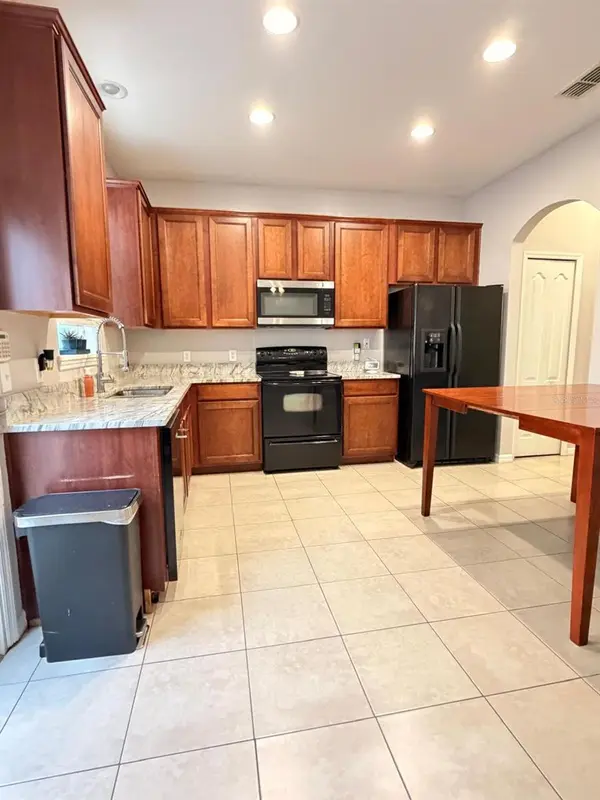 2894 GRASMERE VIEW Pkwy, Kissimmee, FL 34746