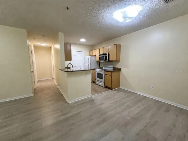 6554 SWISSCO DR #518, Orlando, FL 32822