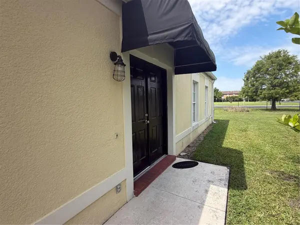 1074 UNIVERSAL REST PL, Kissimmee, FL 34744