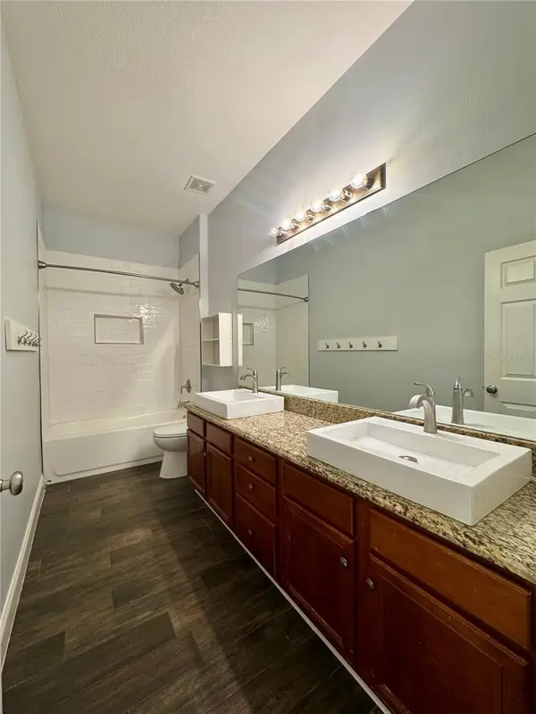9975 INDIGO BAY CIR, Orlando, FL 32832