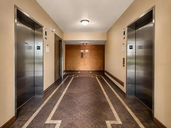 12539 FLORIDAYS RESORT DR #208D, Orlando, FL 32821