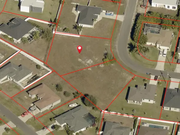 12 SW 25TH PL, Cape Coral, FL 33991