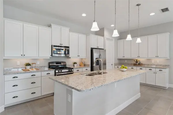 1649 VICTORIA GARDENS DRIVE, Deland, FL 32724