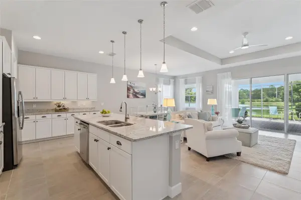 1649 VICTORIA GARDENS DRIVE, Deland, FL 32724