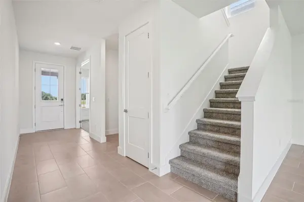 30333 EMERALD FOREST DR, Mount Dora, FL 32757