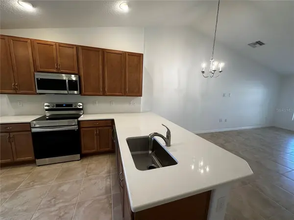 8 BUTTONBUSH LN #B, Palm Coast, FL 32137