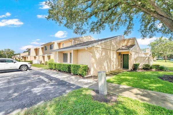 5395 EMERALD ISLE DR #1011, Orlando, FL 32812
