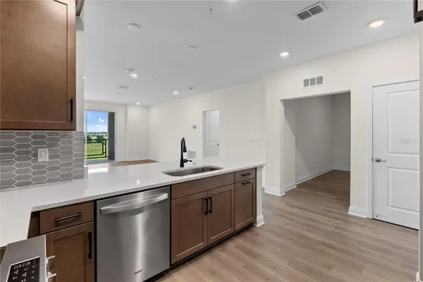 7545 LAUREATE BLVD #7404, Orlando, FL 32827