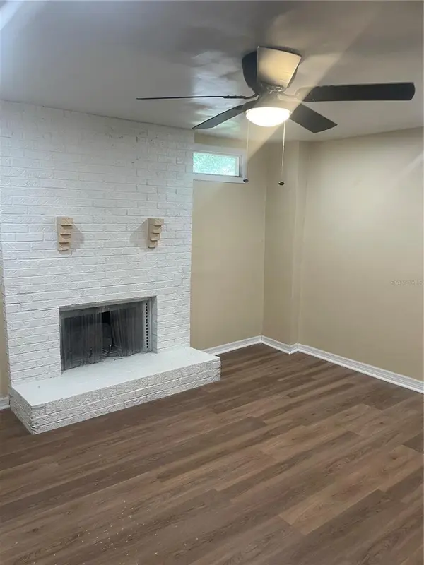 5565 N CABOT DR, Jacksonville, FL 32244