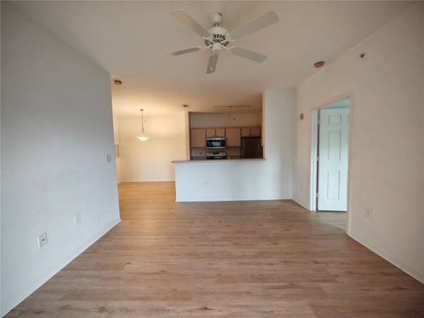 5471 VINELAND RD #7308, Orlando, FL 32811