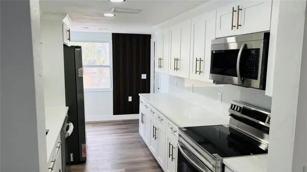 1346 CHANCELLOR DR, Holiday, FL 34690