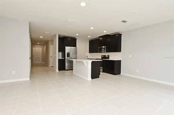 318 CAPE HONEYSUCKLE PL, Sanford, FL 32771