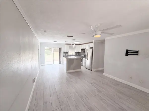 976 LISKEARD AVE, Orange City, FL 32763