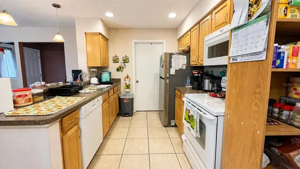 3914 NW CINNAMON TREE CIR, Jensen Beach, FL 34957