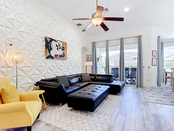 8109 FAN PALM WAY, Kissimmee, FL 34747