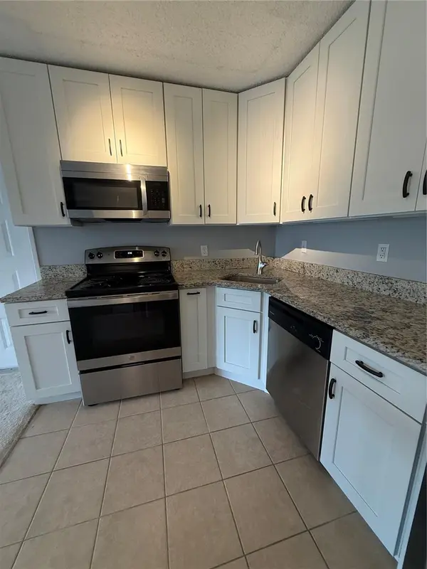 927 S PINE RIDGE CIR #G2, Sanford, FL 32773