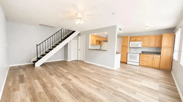 4126 YELLOW PINE LN #29-3, Orlando, FL 32811