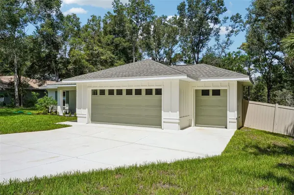 1911 W GOLFCART LN, Citrus Springs, FL 34434