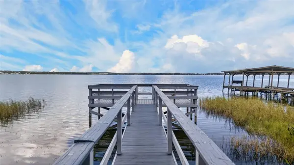 3250 LAUREL DR, Mount Dora, FL 32757