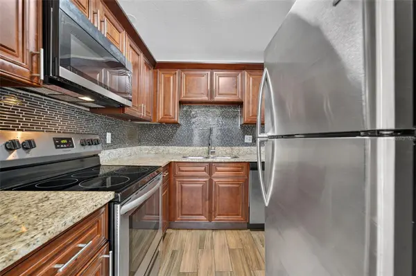 118 W AMERICA ST #2, Orlando, FL 32801