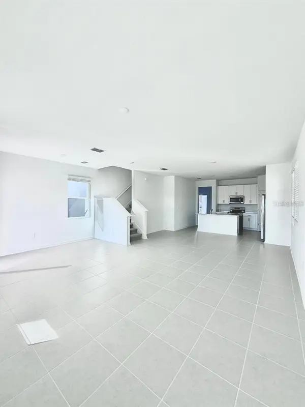 2165 STAKE OUT WAY, Apopka, FL 32703