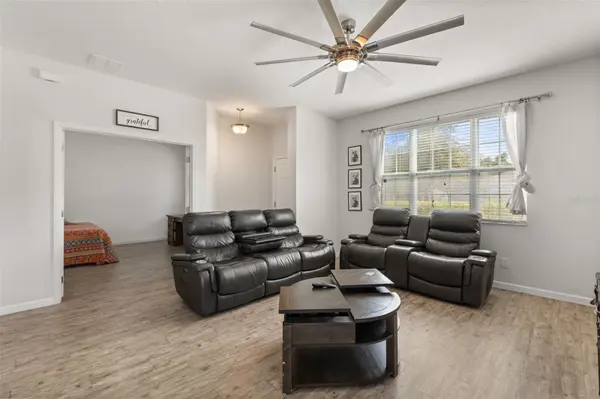 2427 LINER AVE, Apopka, FL 32703