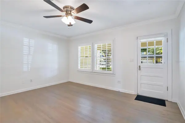 2102 HARRISON AVE, Orlando, FL 32804