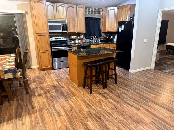 3217 CHERRY HILL CIR N, Lakeland, FL 33810