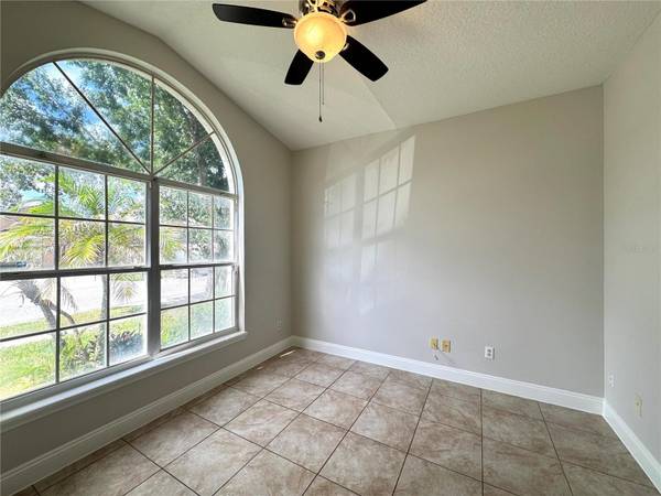 11273 MOONSHINE CREEK CIR, Orlando, FL 32825