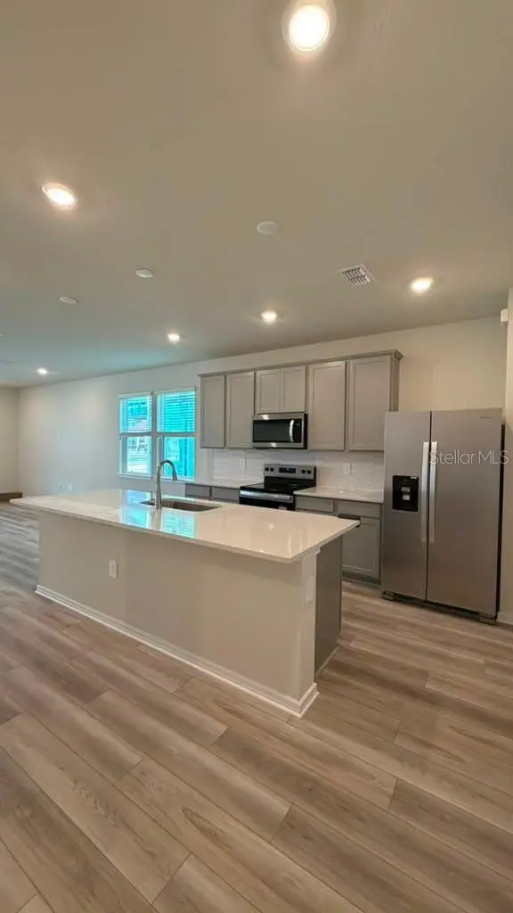 2122 SOUTHBURY DR, Kissimmee, FL 34744