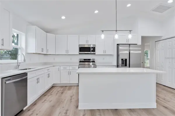 238 LOCUST PASS LN, Ocala, FL 34472