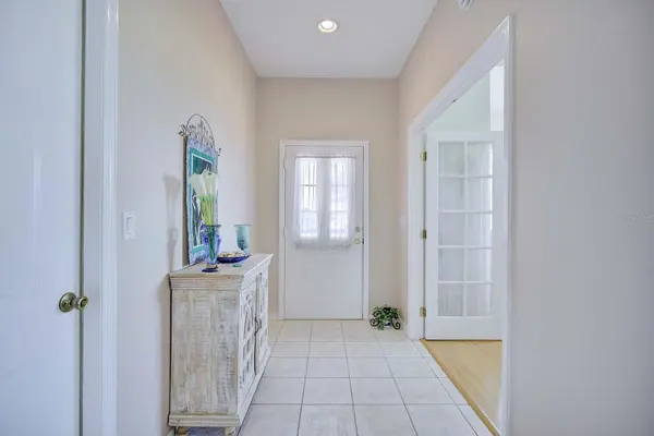 2117 VANTAGE TRCE, Sebring, FL 33872