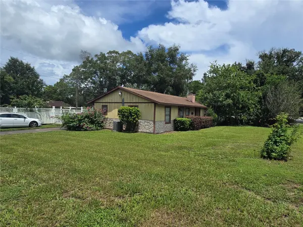 5521 NE 4TH PL, Ocala, FL 34470