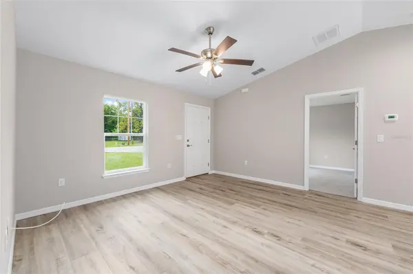 21812 SW RAINBOW LAKES BLVD, Dunnellon, FL 34431