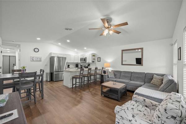 12494 MOUNTAIN PLOVER RD, Weeki Wachee, FL, 34614 photo 14