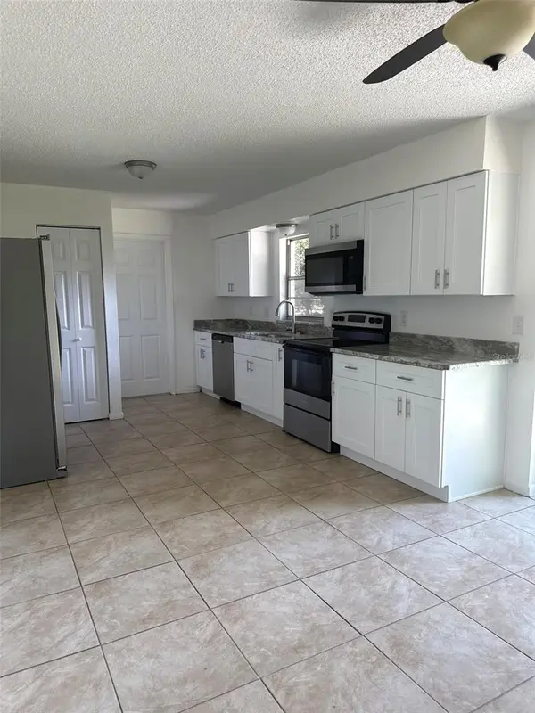 2321 NE 39TH ST, Ocala, FL 34479