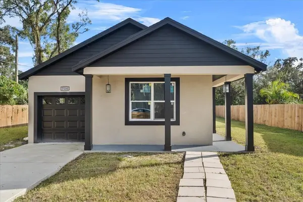 724 W CRESCENT DR, Lakeland, FL 33805