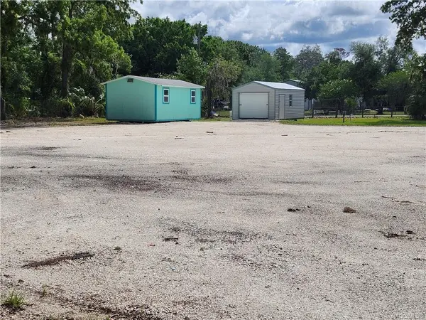 7127 W GROVER CLEVELAND BLVD, Homosassa, FL 34446