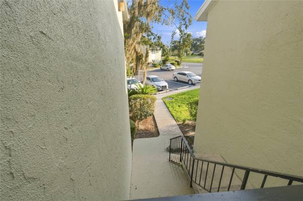 570 BAHIA CIR #B, Ocala, FL 34472