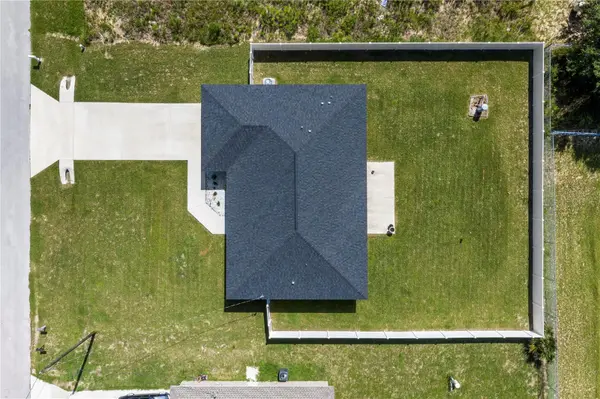18 DOGWOOD TRAIL CRSE, Ocala, FL 34472