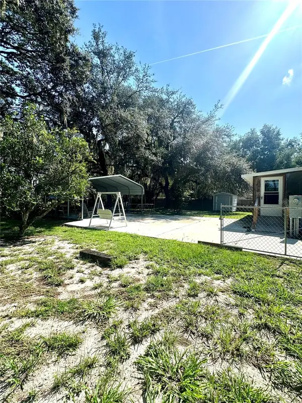 202 ASH ST, Interlachen, FL 32148