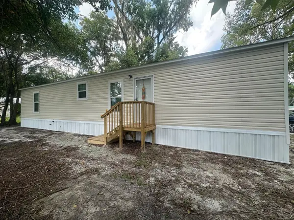 862 NE COLDWATER AVE, Lake City, FL 32055