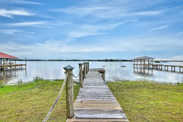 4160 LAKEVIEW DR, Sebring, FL 33870