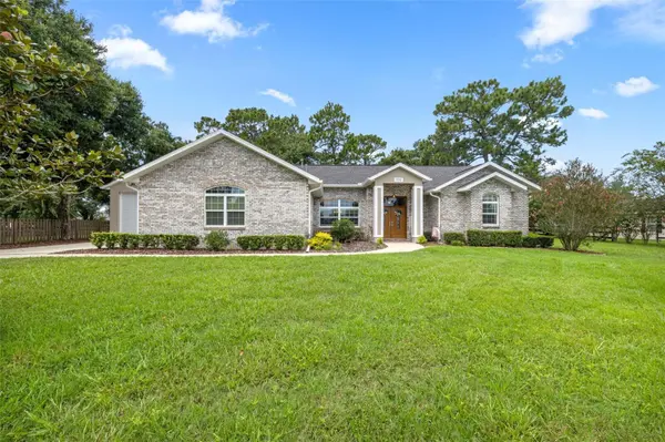 5592 NE 61ST AVENUE RD, Silver Springs, FL 34488