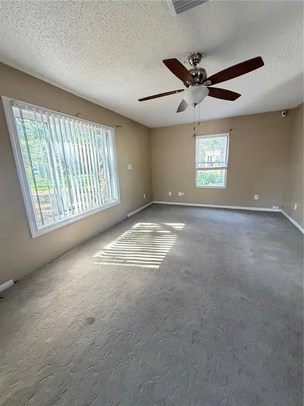 10596 RUTGERS RD, Jacksonville, FL 32218