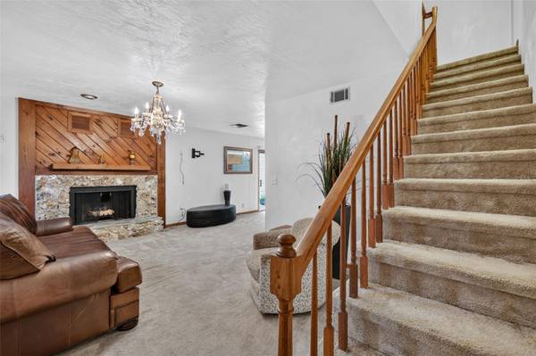 2215 NE 45TH AVE #3, Ocala, FL 34470