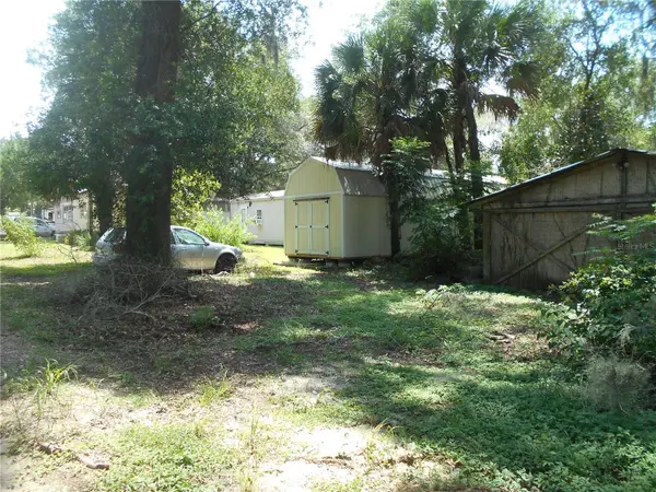18800 NE 248TH TER, Fort Mc Coy, FL 32134