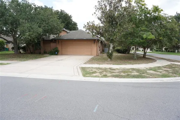 4531 TREASURE CAY RD, Tavares, FL 32778