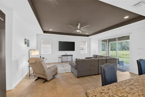 5198 NE 19TH PL, Ocala, FL 34470