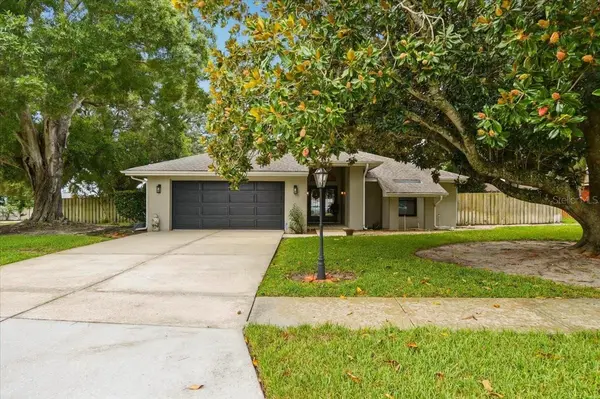 238 COLLEGE GROVE CIR NE, Winter Haven, FL 33881